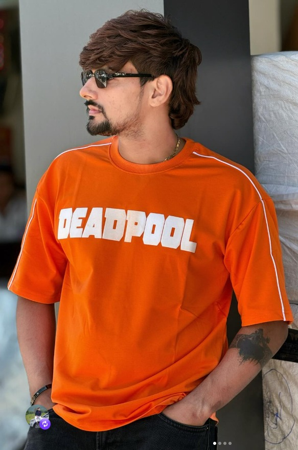 Round T-Shirts